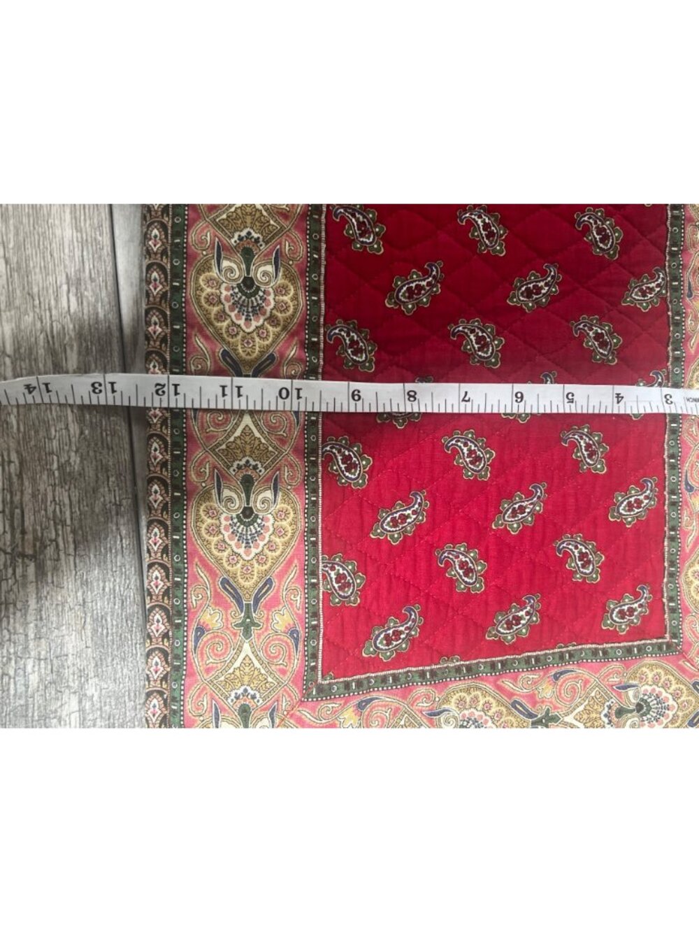 Vintage Vera Bradley Red Paisley Quilted Placemat set of 2 - Picture 8 of 8